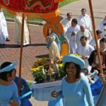 Vietnamese honor Mary