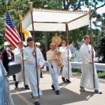 Muscatine Catholics take faith to streets