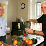 Kale for Catholics: Priest promotes healthier eating with Green Smoothies