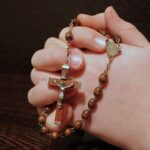 A New Catholic’s Guide to Praying the Rosary