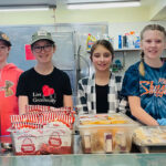 Feeding the hungry: Student volunteers gain new perspective at Cafe on Vine