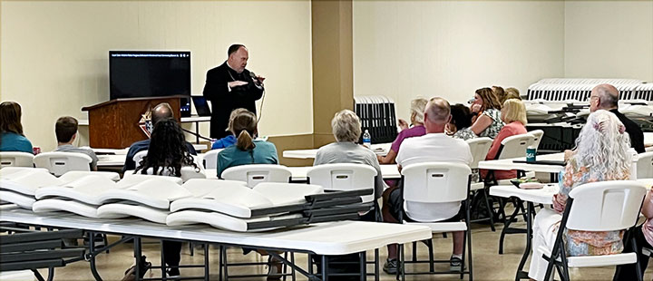 Young adults take the lead for Theology on Tap in Houghton