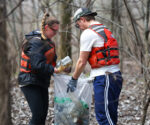 Students ditch beaches for service